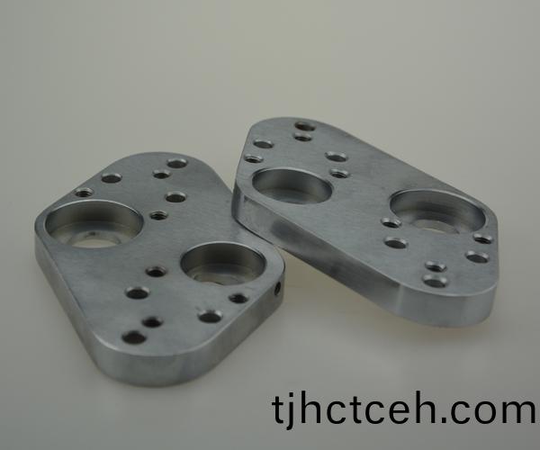 銑(xian)牀零(ling)件(jian)的(de)製作